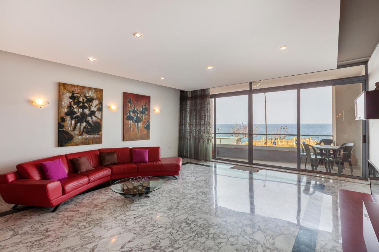 Spacious Seafront Apt With Living, Sofa, Wifi & Ac By 360 Estates Sliema Kültér fotó